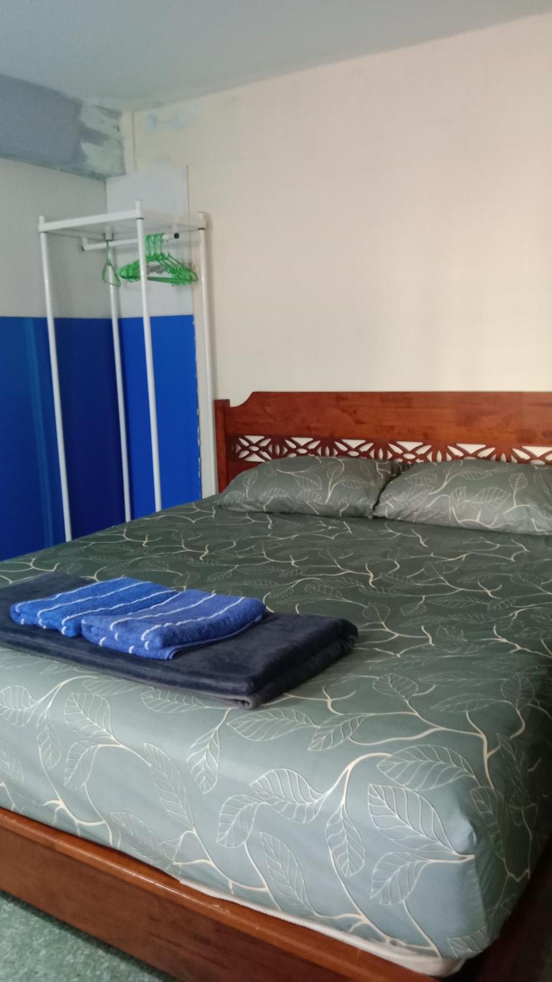 Banphe​ Hostel Ban Phe Quarto foto