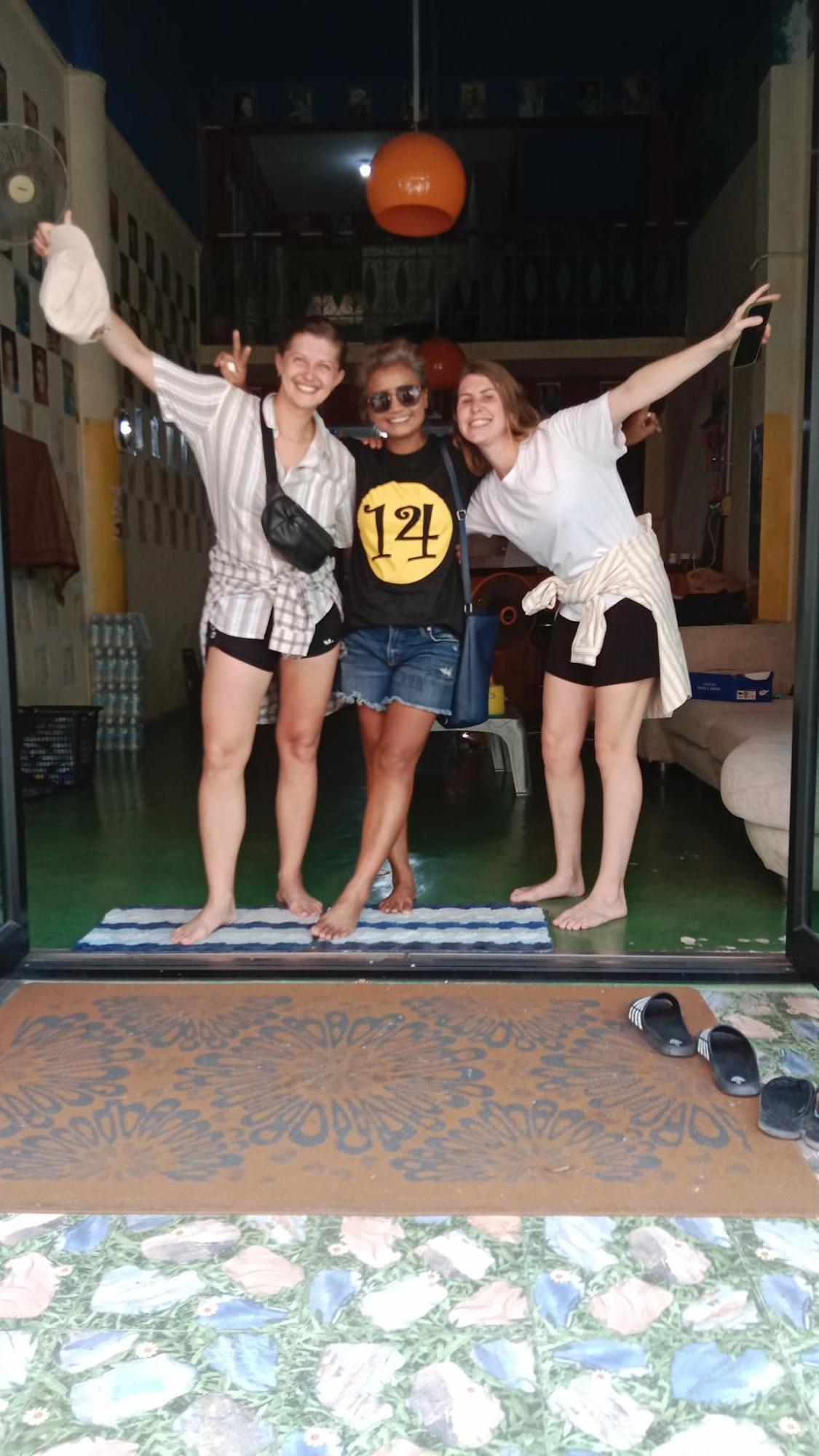 Banphe​ Hostel Ban Phe Exterior foto
