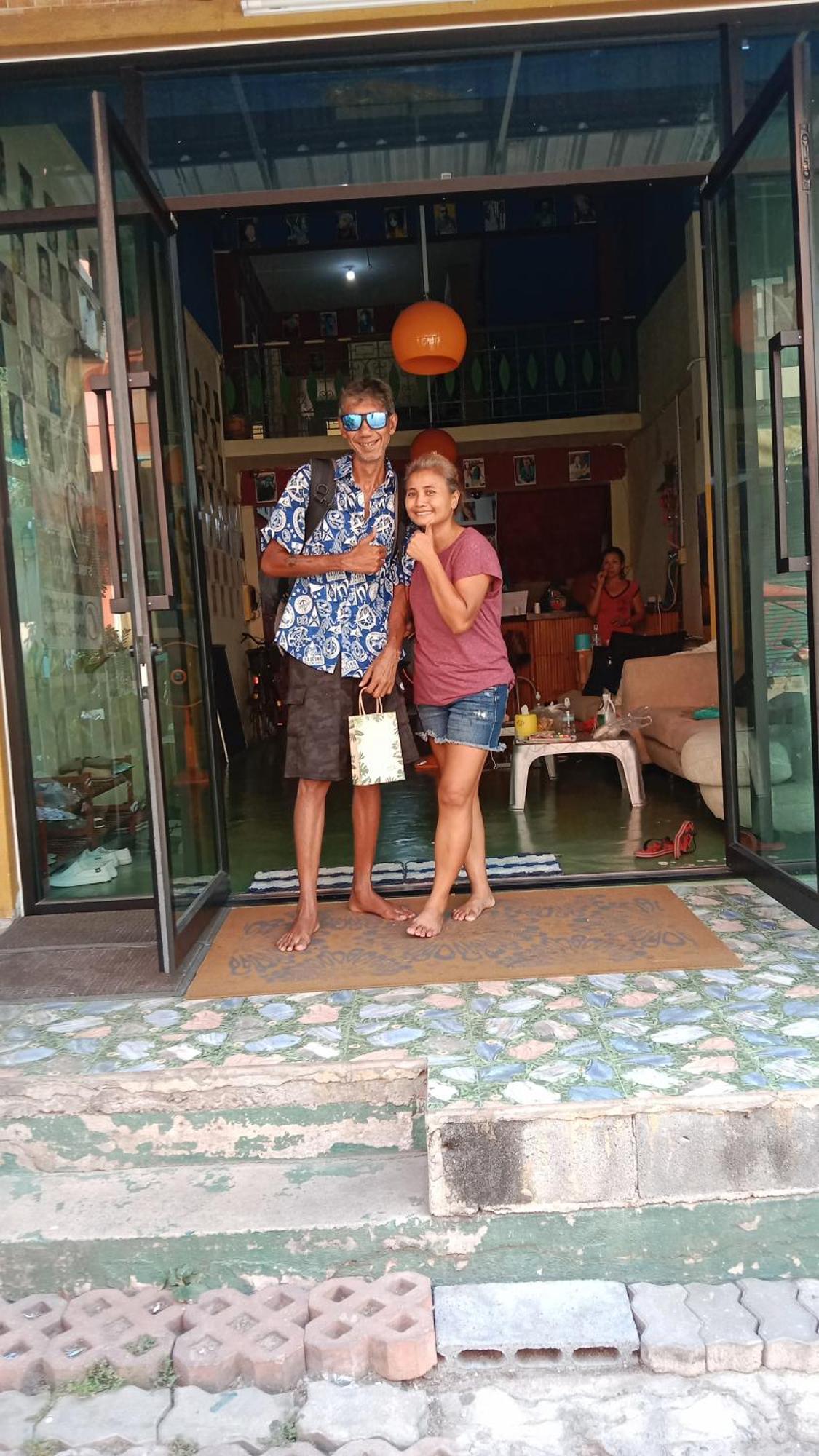 Banphe​ Hostel Ban Phe Exterior foto